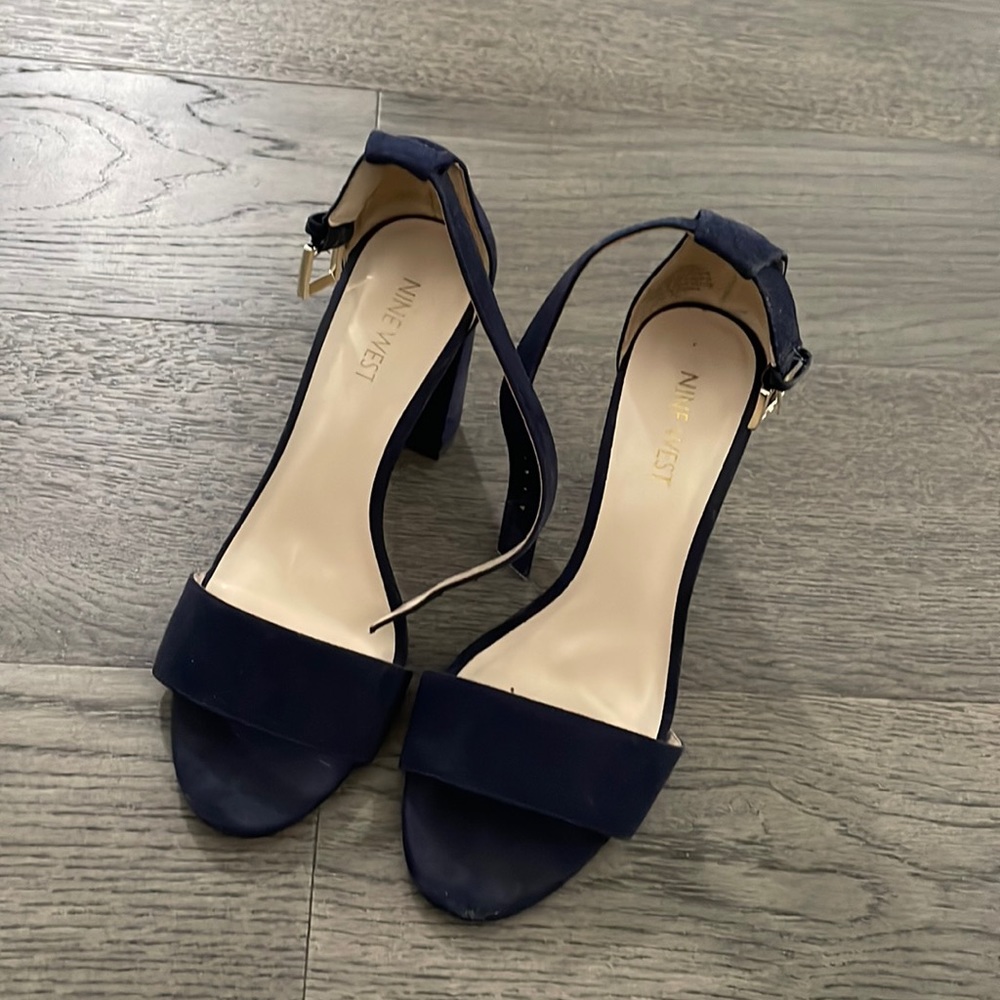 Nine West Navy Blue Sandals - 6.5